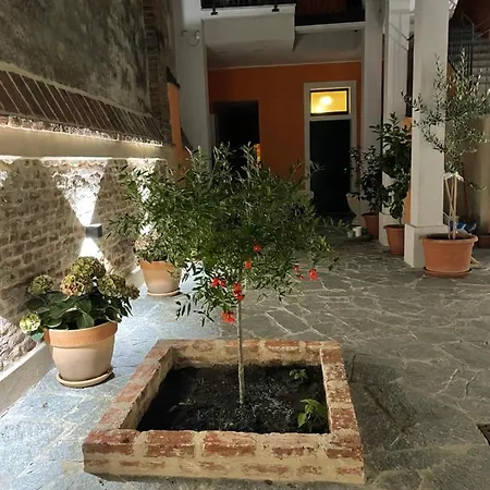 Residenza Nikol Apartment Casale Monferrato Exterior photo